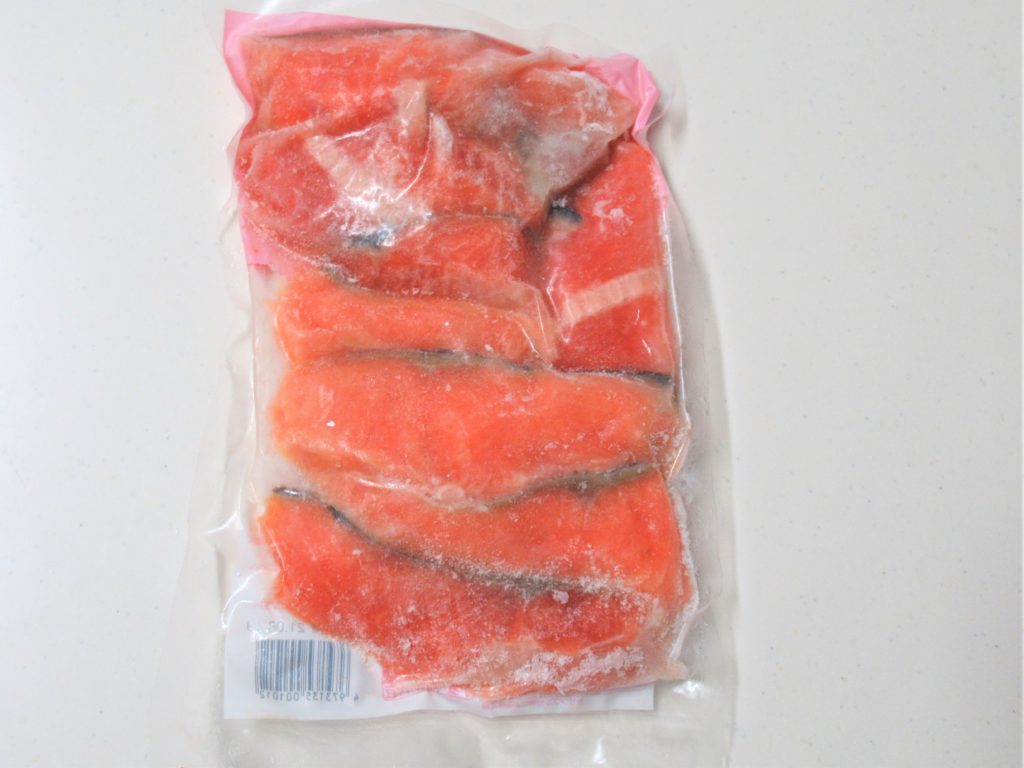 業務スーパー　冷凍　魚　塩麹　チリ銀　美味しい　オススメ　便利